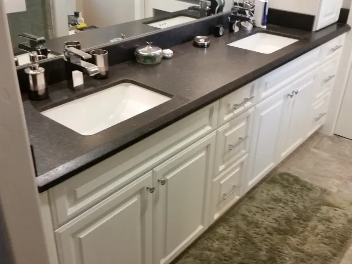 Mandina's Cabinets project photo