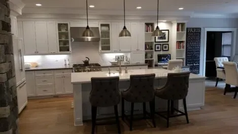 Mandina's Cabinets project photo