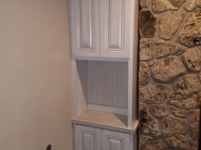 Mandina's Cabinets project photo