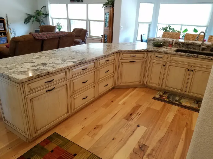 Mandina's Cabinets project photo