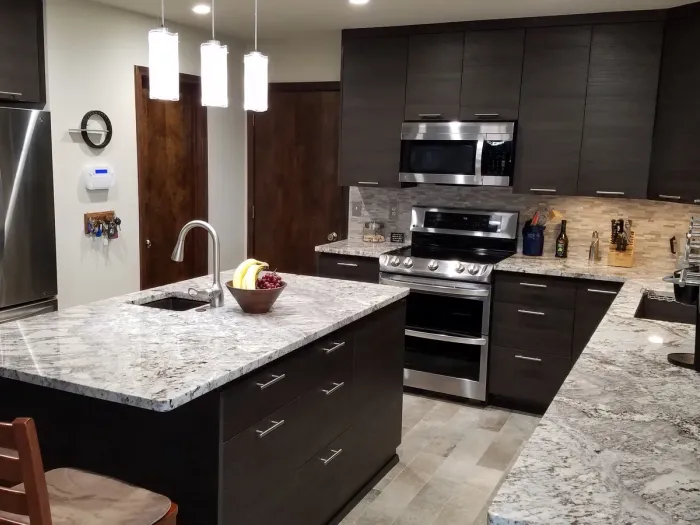 Mandina's Cabinets project photo