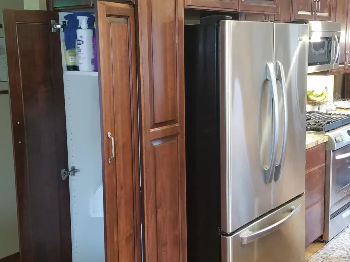 Mandina's Cabinets project photo