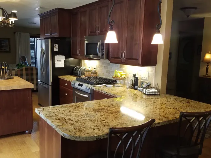 Mandina's Cabinets project photo