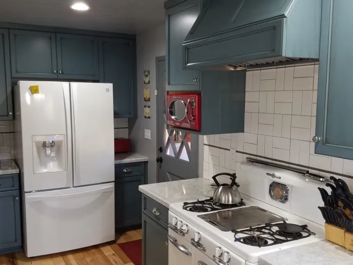 Mandina's Cabinets project photo