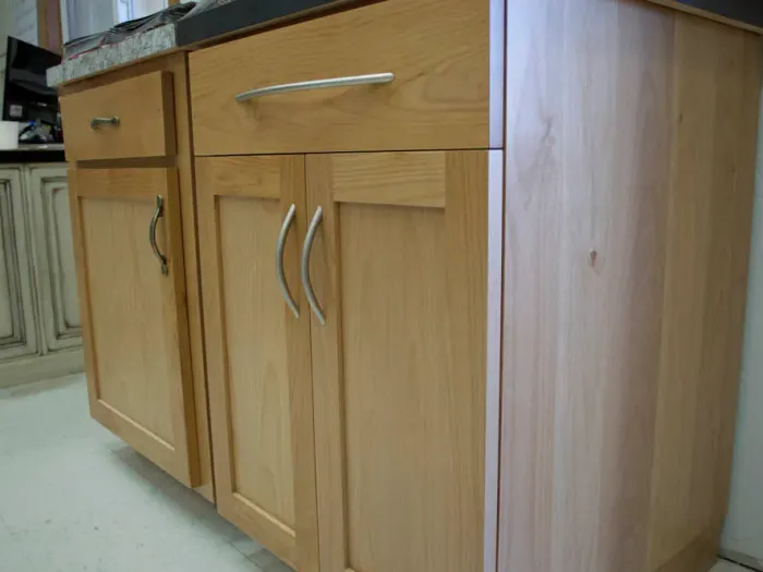 Mandina's Cabinets project photo