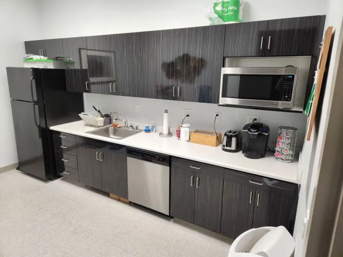Mandina's Cabinets project photo