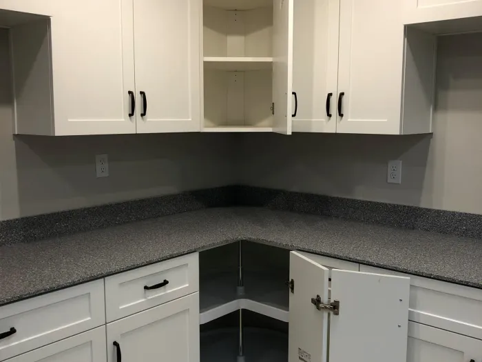 Mandina's Cabinets project photo