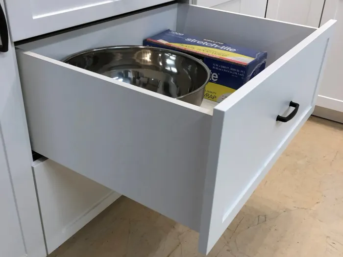 Mandina's Cabinets project photo