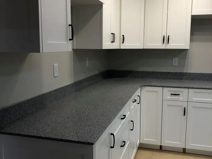 Mandina's Cabinets project photo